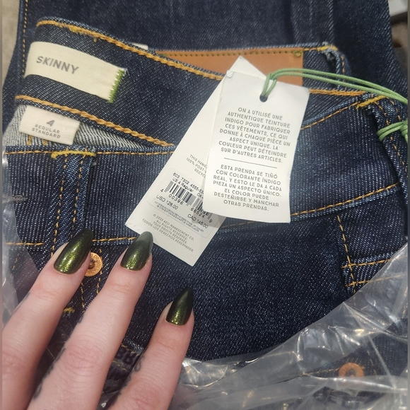 American Eagle Outfitters Dark Blue High Rise Jeans - Picture 8 of 9